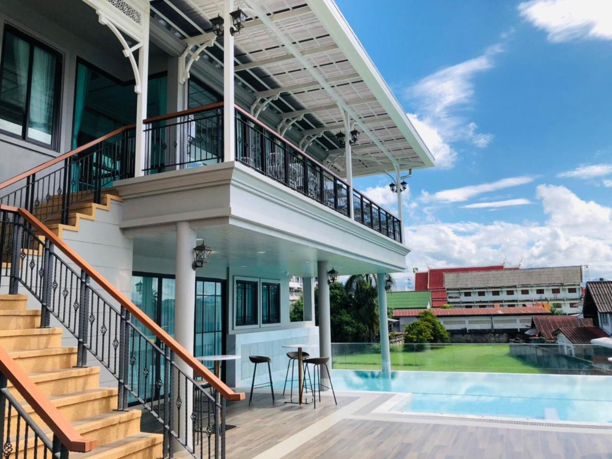 Huern Kan Thong Hotel Пхре Екстер'єр фото