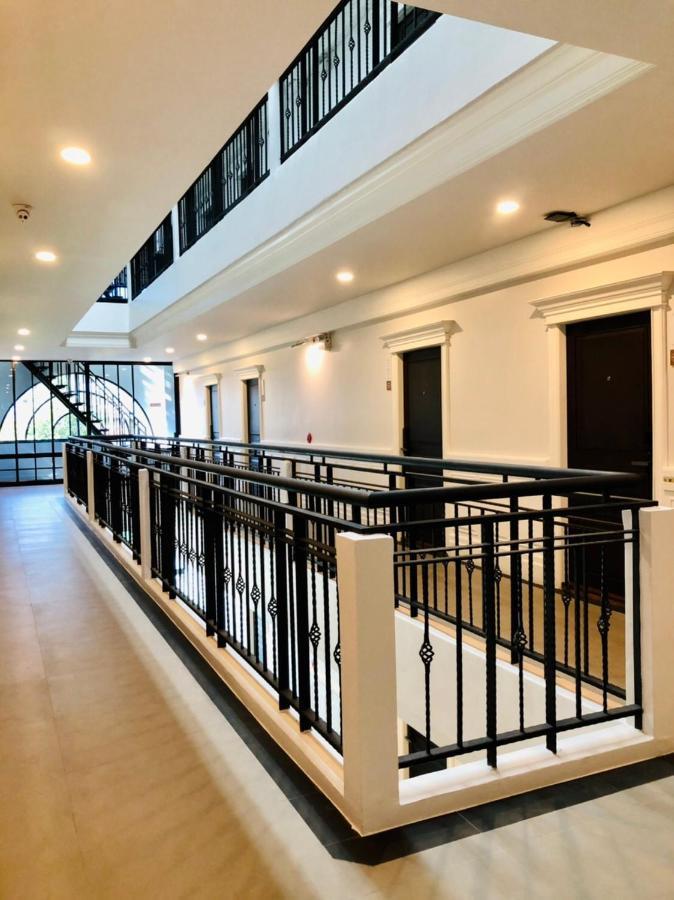 Huern Kan Thong Hotel Пхре Екстер'єр фото